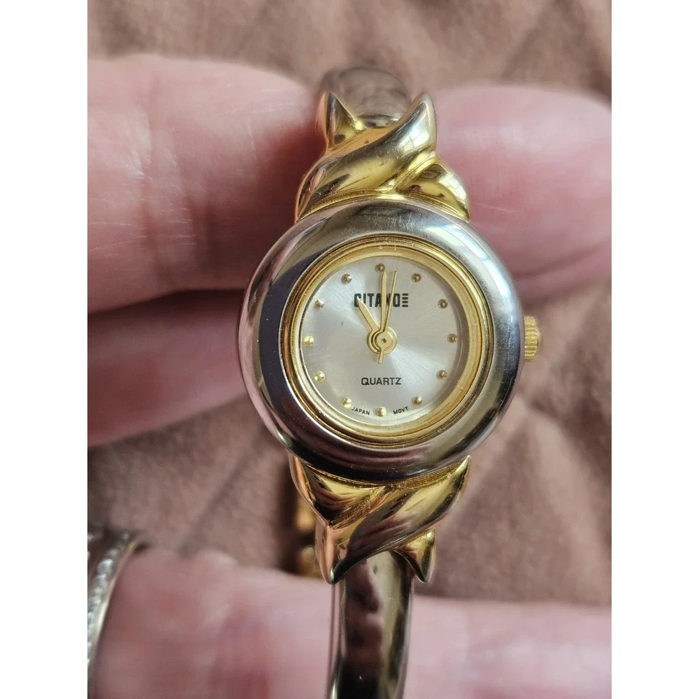 Vtg. Gitano Fashion Gold/Silver Watch Gift Set in Original Box, Needs Battery